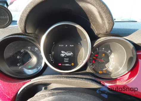 2016 Fiat 500X Easy z USA, uszkodzony, nr VIN ZFBCFXBT7GP372712